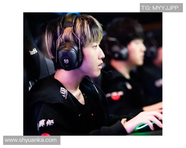 TES战队心理素质分析：如何在压力下保持竞技状态与团队协作